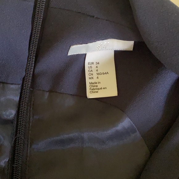 Navy Blue H&M romper - Picture 4 of 4